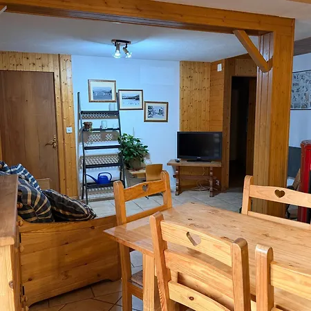 فندق مبيت وإفطار Le - D'hote 2*