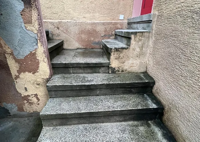 Le Central - Chambres D'Hote Frühstückspension